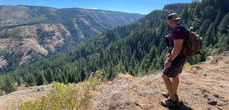 One of the many points to enjoy the view along the Burnt Cabin Trail